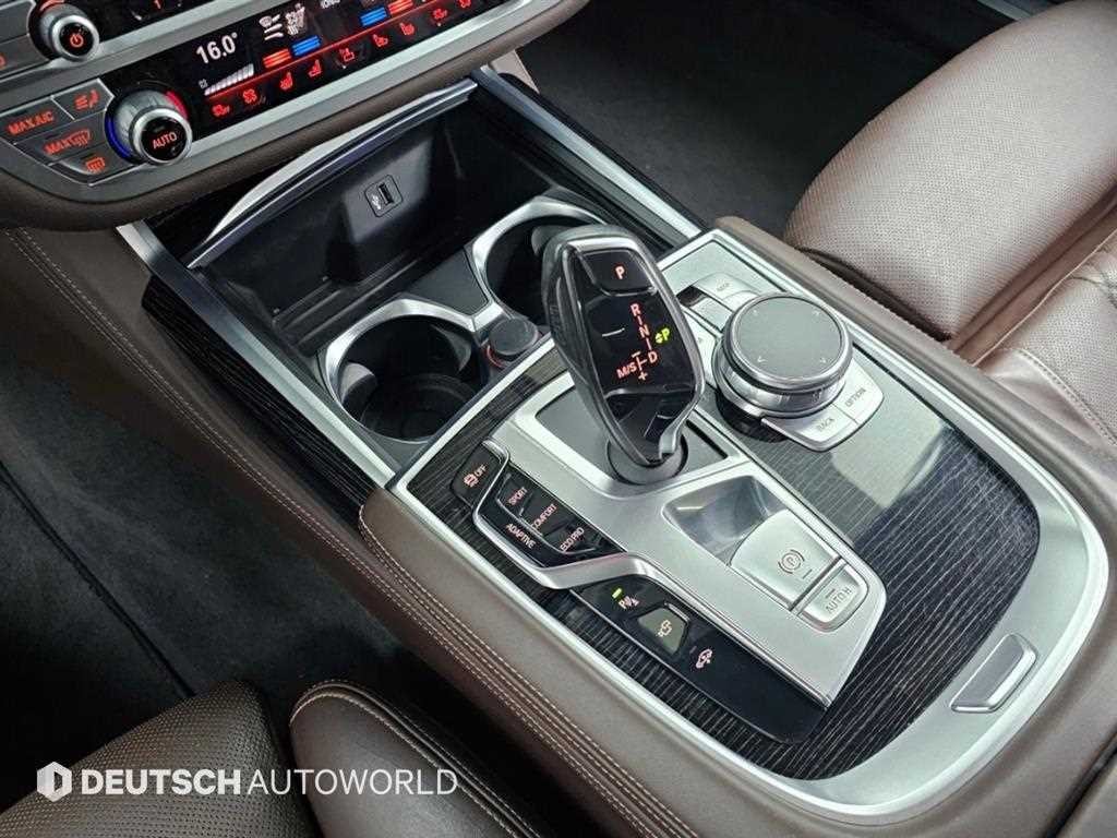 BMW 7시리즈 7시리즈 (G11) 740Li xDrive M SPORT 스포츠 이미지 9