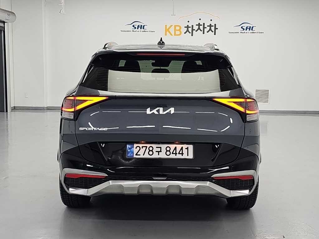 기아 스포티지 스포티지 5세대 (NQ5) 2.0 디젤 2WD 시그니처 이미지 3