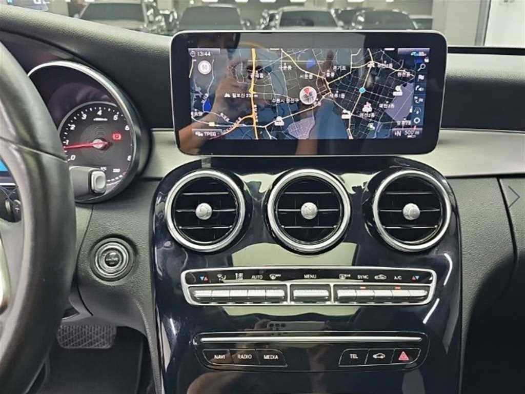벤츠 C 클래스 C클래스 W205 C200 아방가르드 이미지 10