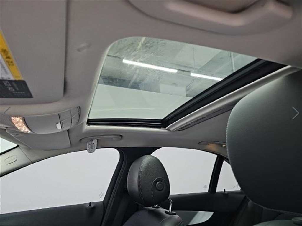 벤츠 C 클래스 C클래스 W205 C200 아방가르드 이미지 14