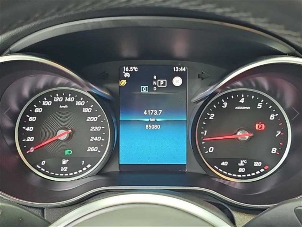 벤츠 C 클래스 C클래스 W205 C200 아방가르드 이미지 6