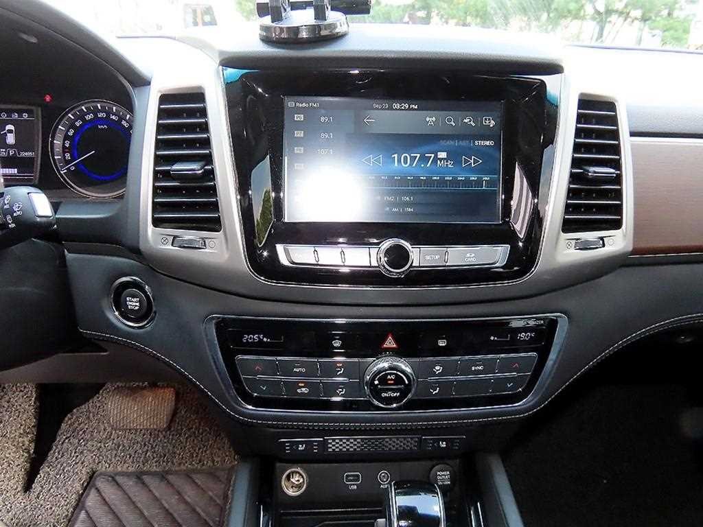 KG모빌리티(쌍용) 렉스턴 G4렉스턴 디젤 2.2 4WD 헤리티지 이미지 13
