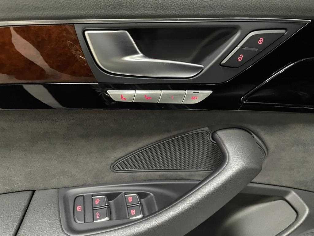 아우디 A8 뉴A8 3.0 TFSI 콰트로 LWB 이미지 13