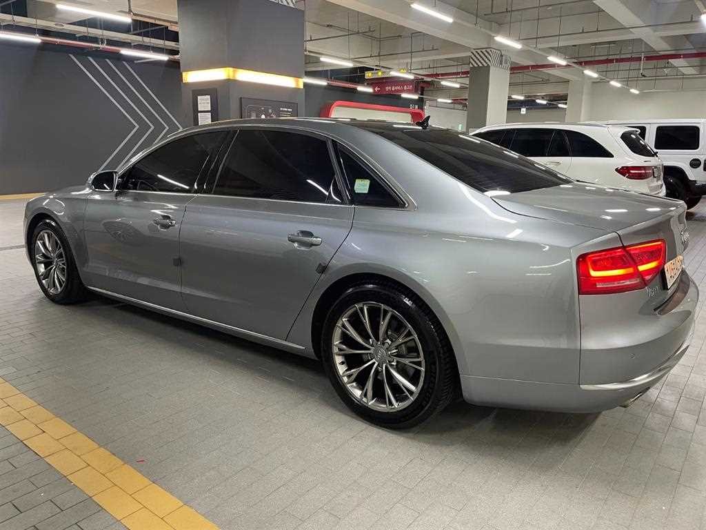 아우디 A8 뉴A8 3.0 TFSI 콰트로 LWB 이미지 4