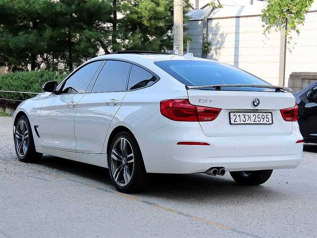 BMW 그란투리스모 3시리즈 GT (F34) GT 320D 이미지 3