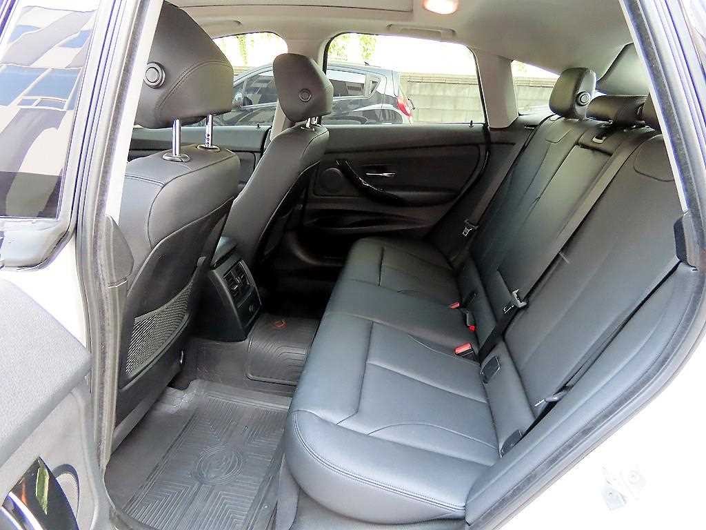 BMW 그란투리스모 3시리즈 GT (F34) GT 320D 이미지 6