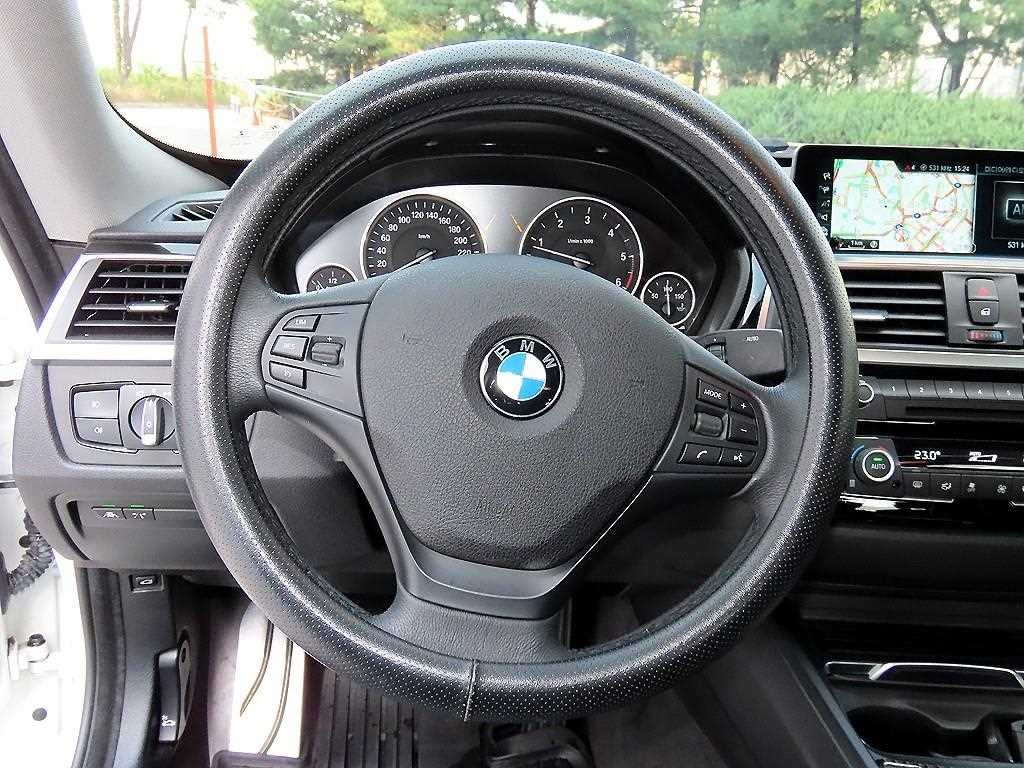 BMW 그란투리스모 3시리즈 GT (F34) GT 320D 이미지 8