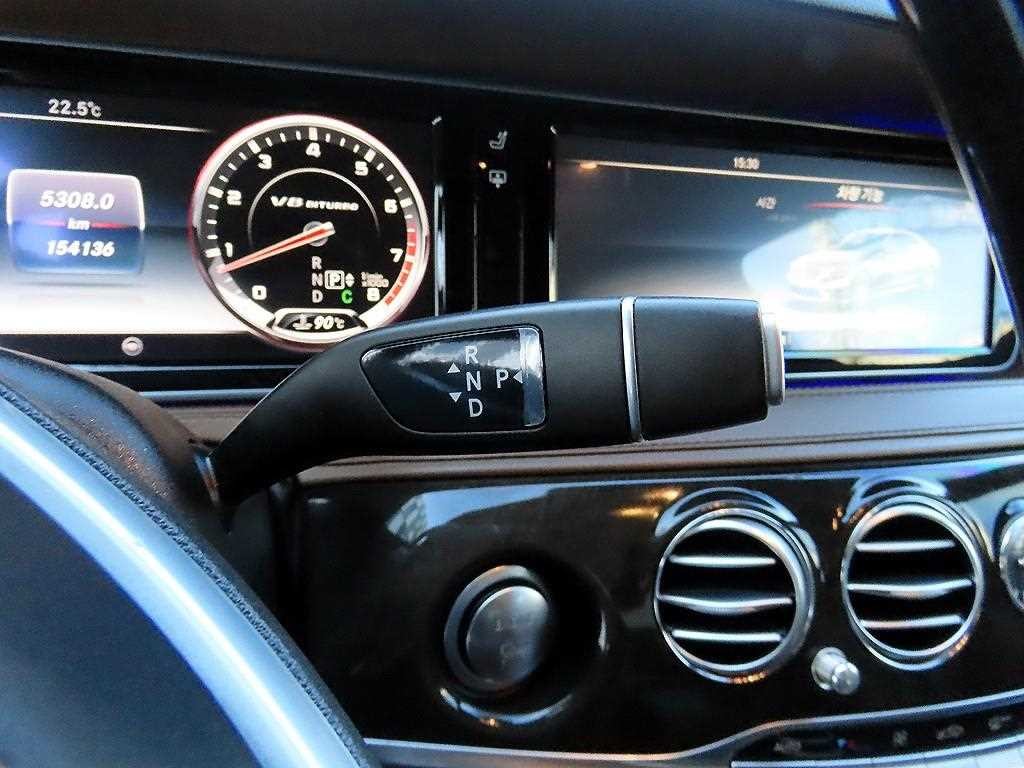 벤츠 S 클래스 S클래스-W222 S 63 AMG 4MATIC 이미지 10