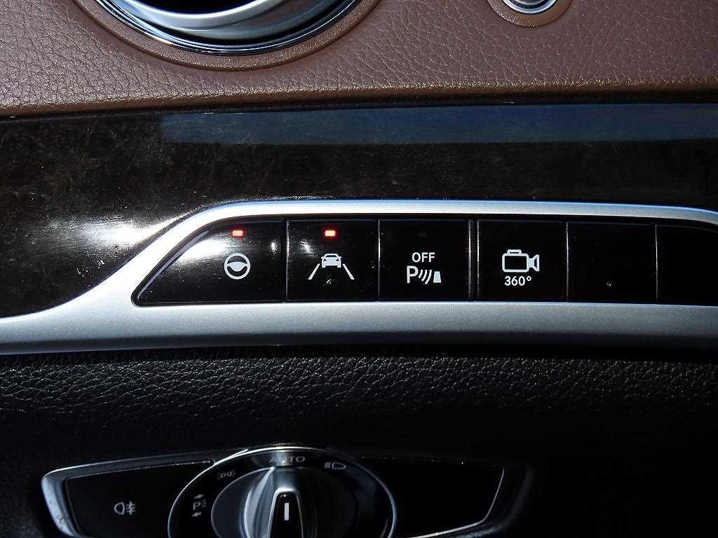 벤츠 S 클래스 S클래스-W222 S 63 AMG 4MATIC 이미지 12