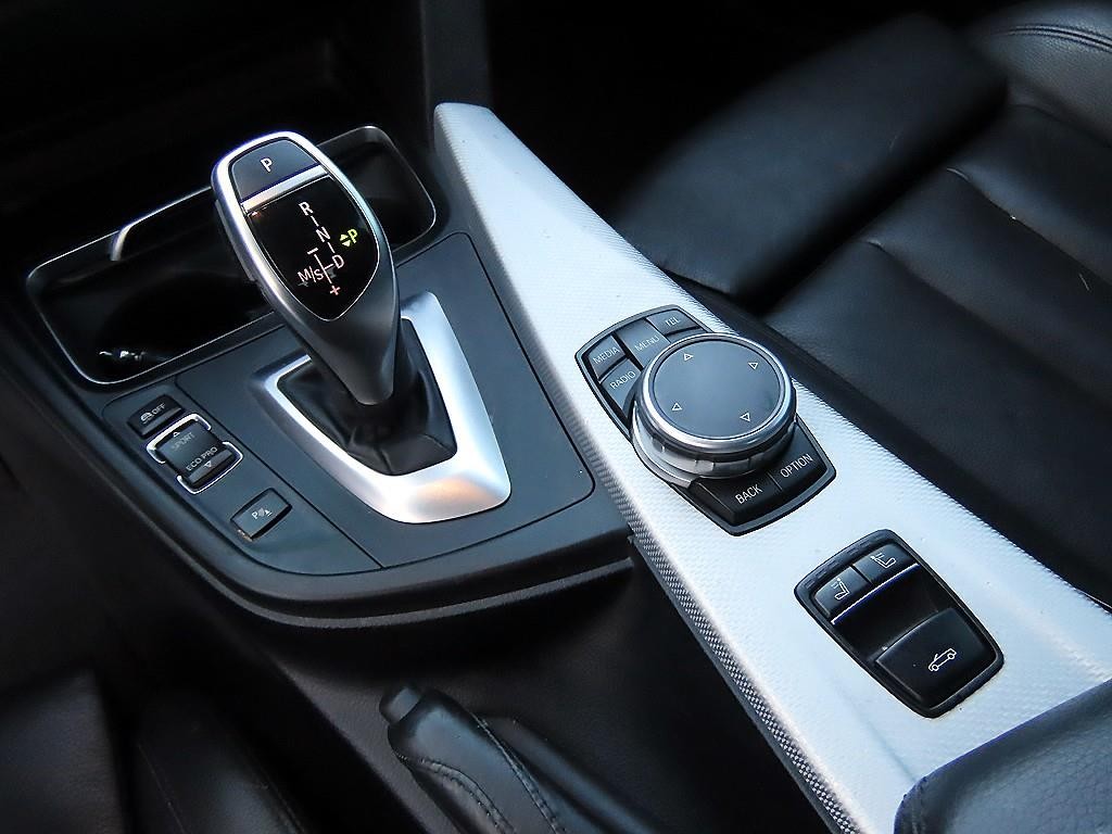 BMW 4시리즈 4시리즈 (F32) 428i 컨버터블 M 스포츠 이미지 15