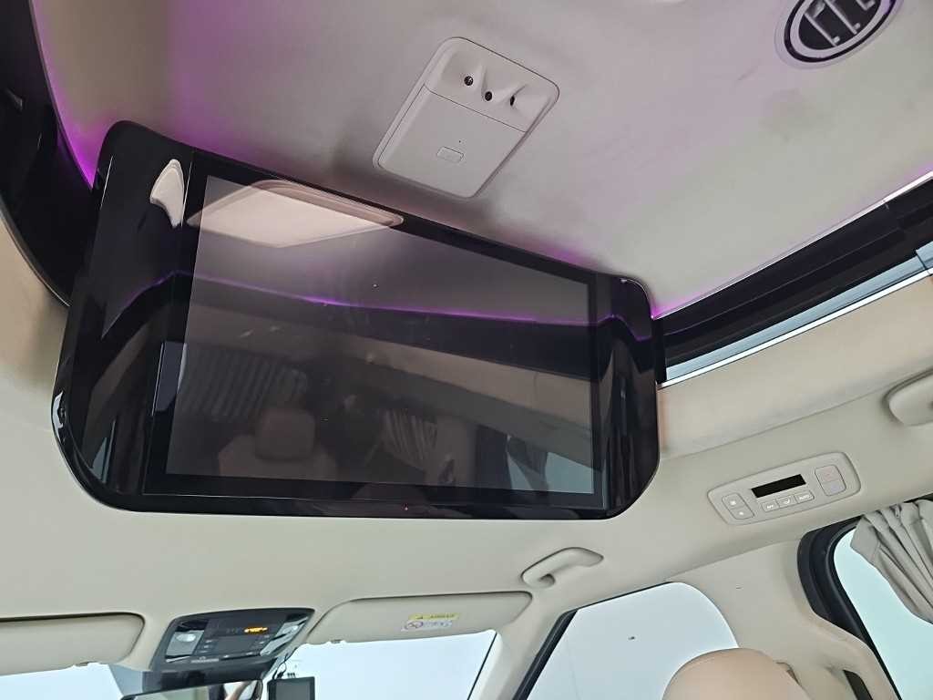 기아 카니발 카니발 4세대 가솔린 9인승 하이리무진 시그니처 이미지 13