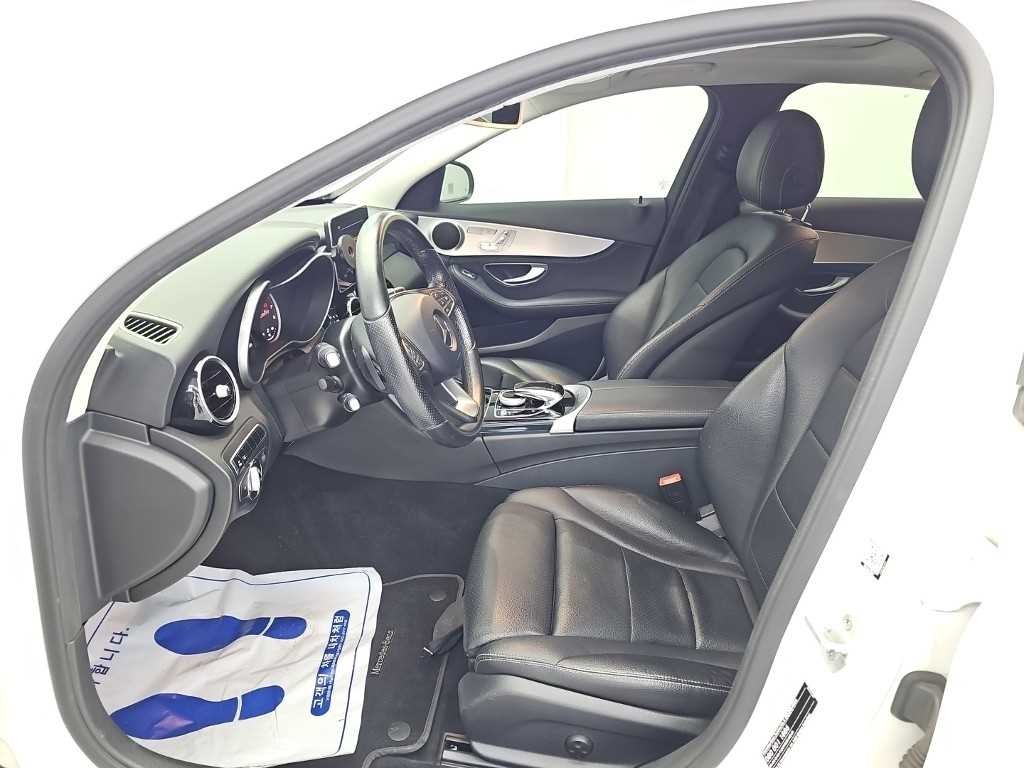 벤츠 C 클래스 C클래스 W205 C200 아방가르드 이미지 11
