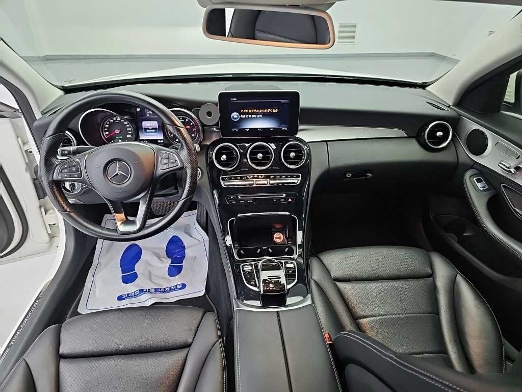 벤츠 C 클래스 C클래스 W205 C200 아방가르드 이미지 7