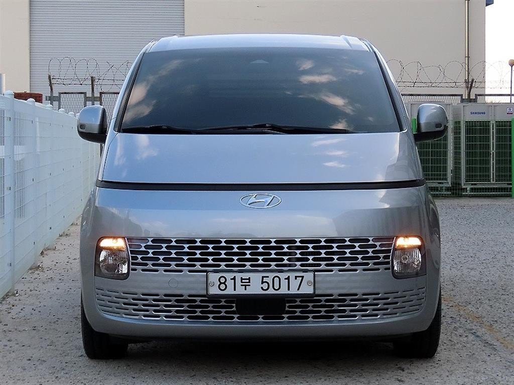 현대 스타리아 2WD 디젤 카고 모던 3인승 이미지 1