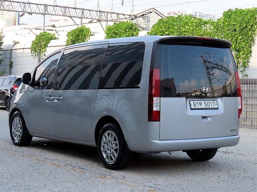 현대 스타리아 2WD 디젤 카고 모던 3인승 이미지 3