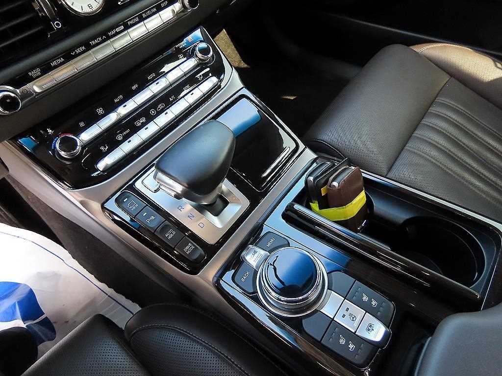 제네시스 EQ900 3.3 T-GDI AWD 프리미엄 럭셔리 이미지 11