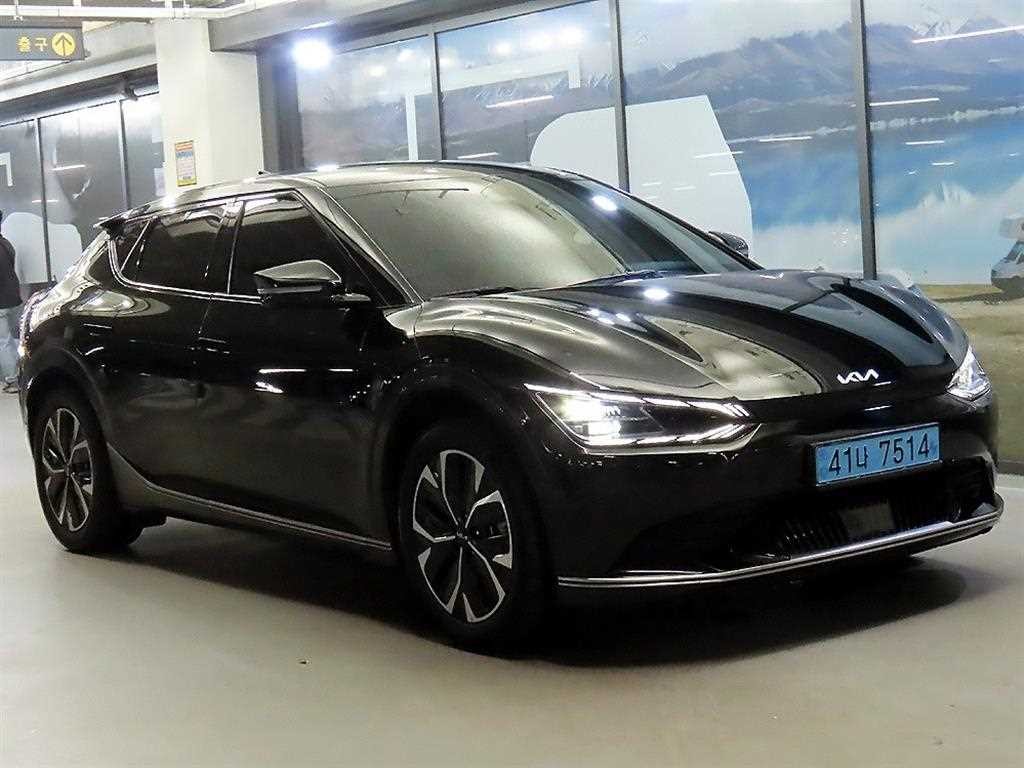 기아 EV6 롱레인지 어스 이미지 1