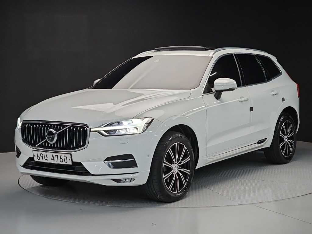 볼보 XC60 XC60(2세대) D4 AWD 인스크립션 이미지 1