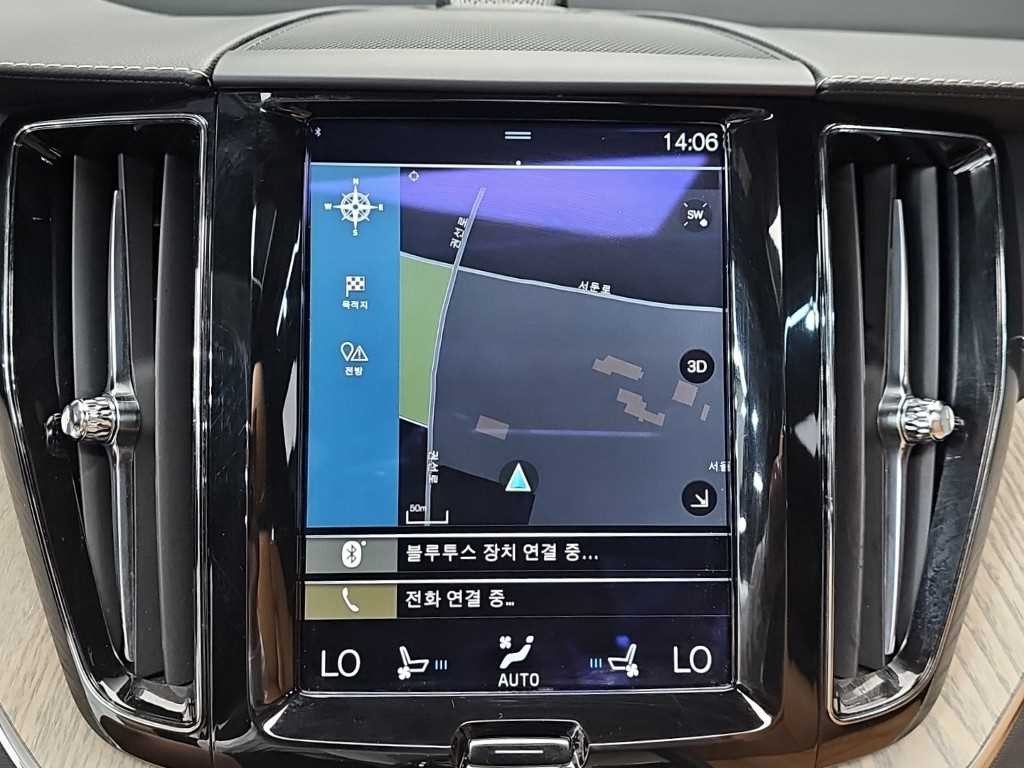볼보 XC60 XC60(2세대) D4 AWD 인스크립션 이미지 15