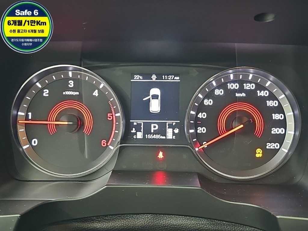 KG모빌리티(쌍용) 코란도 뷰티풀코란도 2WD 디젤 1.6 딜라이트 이미지 6