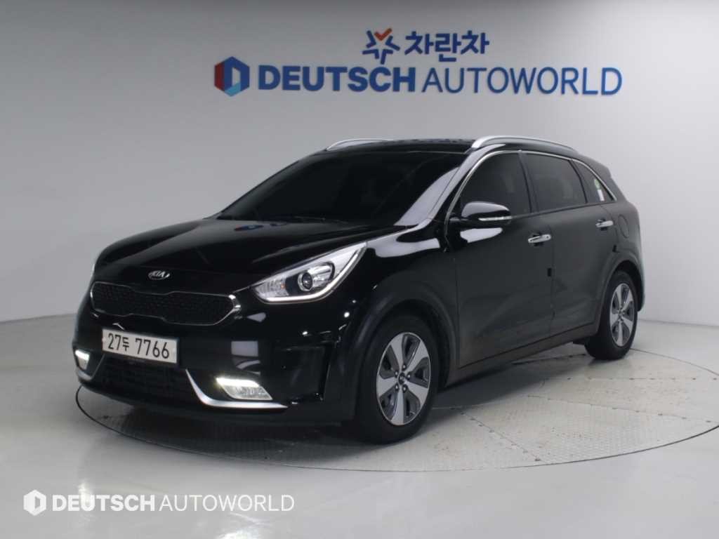 기아 니로 1.6 하이브리드 럭셔리 이미지 1