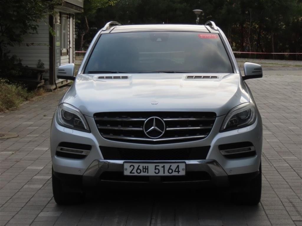 벤츠 M 클래스 뉴 M클래스 W166 ML350 블루텍 4매틱 이미지 1