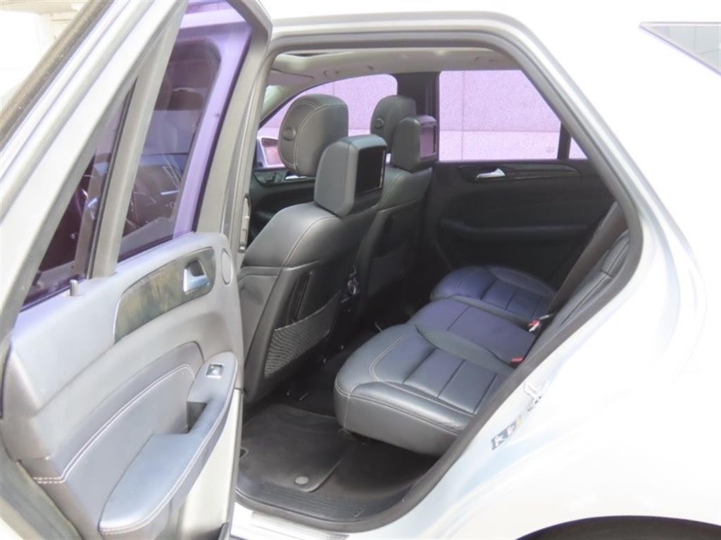 벤츠 M 클래스 뉴 M클래스 W166 ML350 블루텍 4매틱 이미지 13