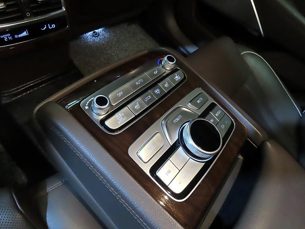 기아 K9 더 K9 3.8 GDI AWD 플래티넘Ⅱ 이미지 15