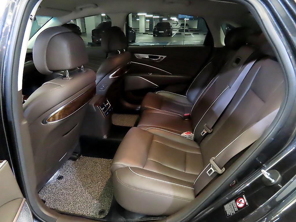 기아 K9 더 K9 3.8 GDI AWD 플래티넘Ⅱ 이미지 7