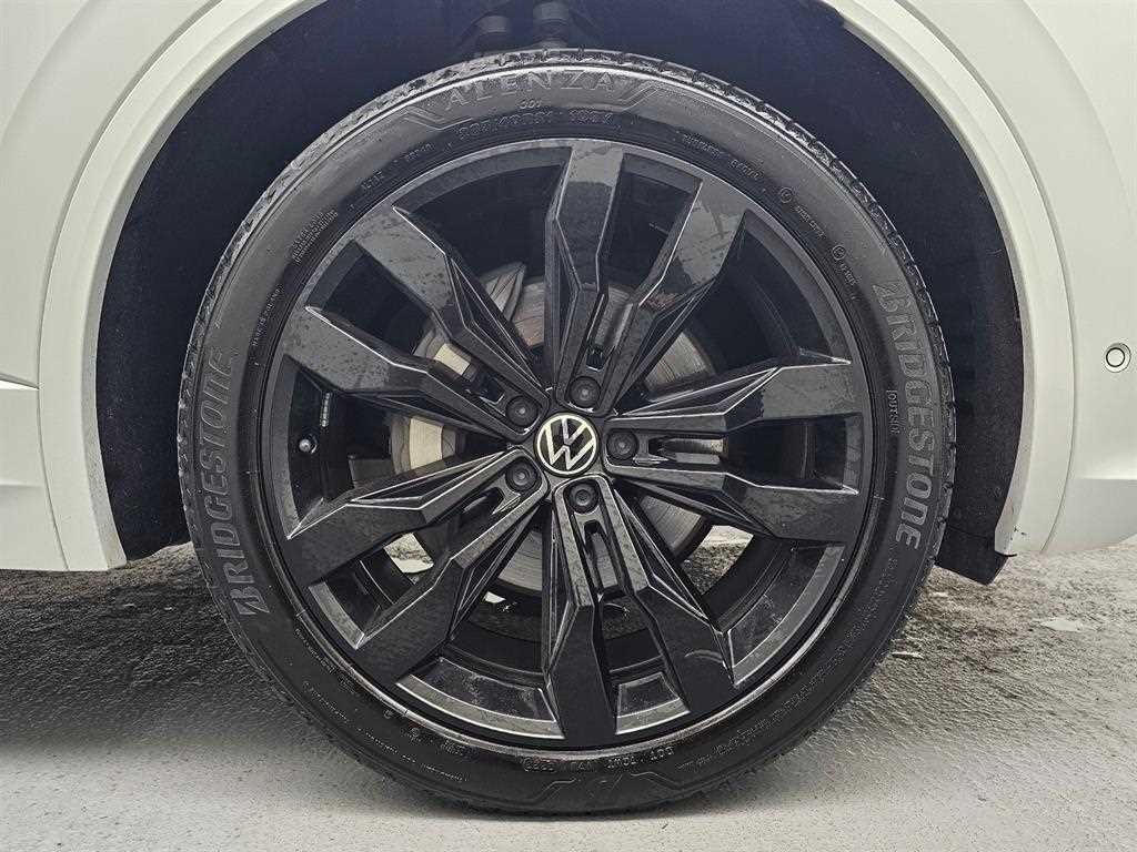 폭스바겐 투아렉 투아렉 3세대 3.0 TDI R라인 이미지 5