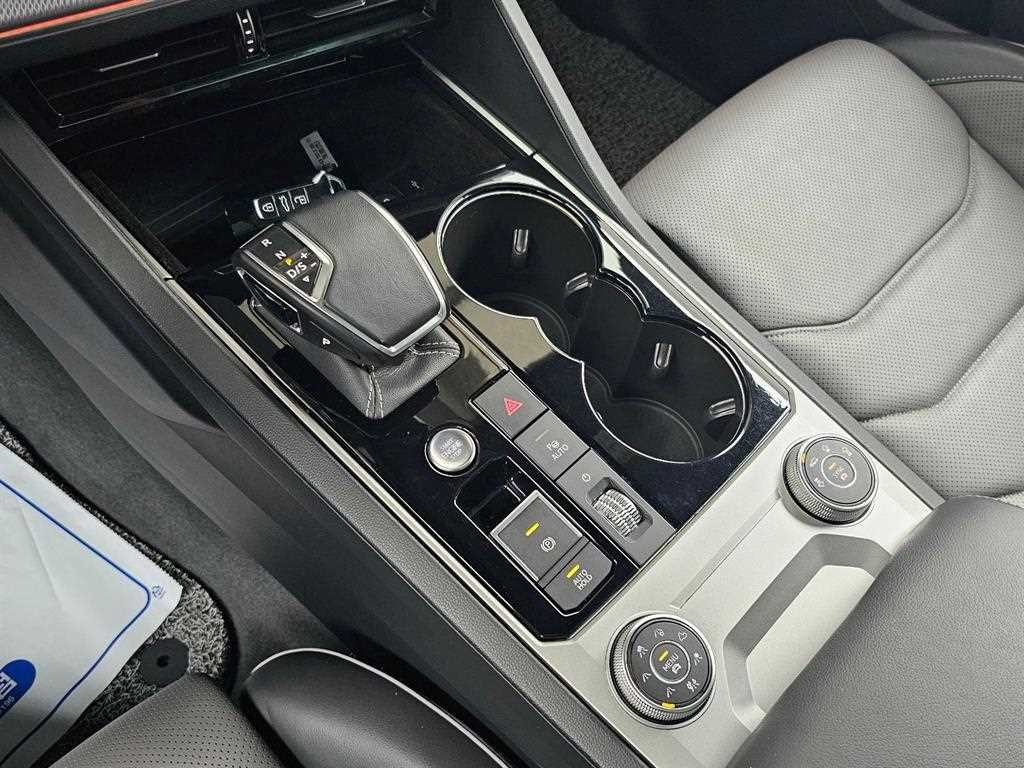 폭스바겐 투아렉 투아렉 3세대 3.0 TDI R라인 이미지 9