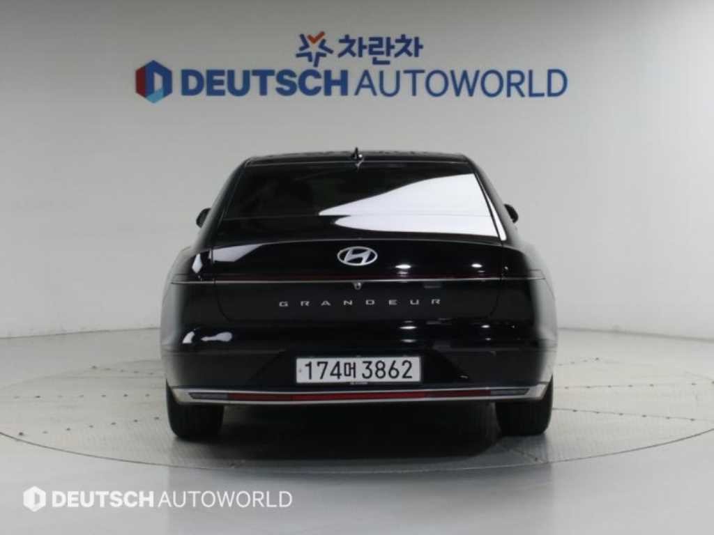 현대 그랜저 그랜저 (GN7) 가솔린 2.5 2WD 프리미엄 이미지 4