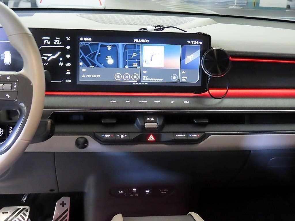 기아 EV9 롱레인지 4WD 어스 이미지 11