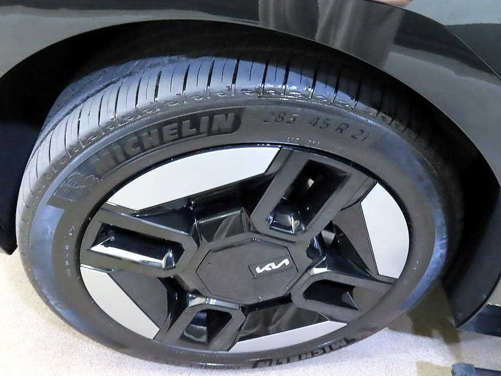 기아 EV9 롱레인지 4WD 어스 이미지 20