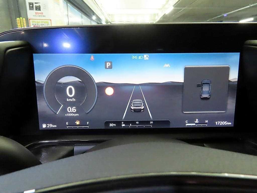 제네시스 G90 G90(RS4) 3.5T GDI e-S/C AWD 블랙 이미지 9