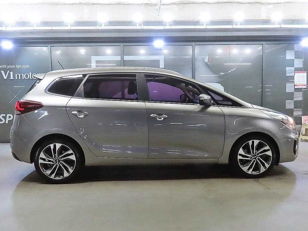 기아 카렌스 더뉴 카렌스 1.7 VGT 프레스트지 이미지 3