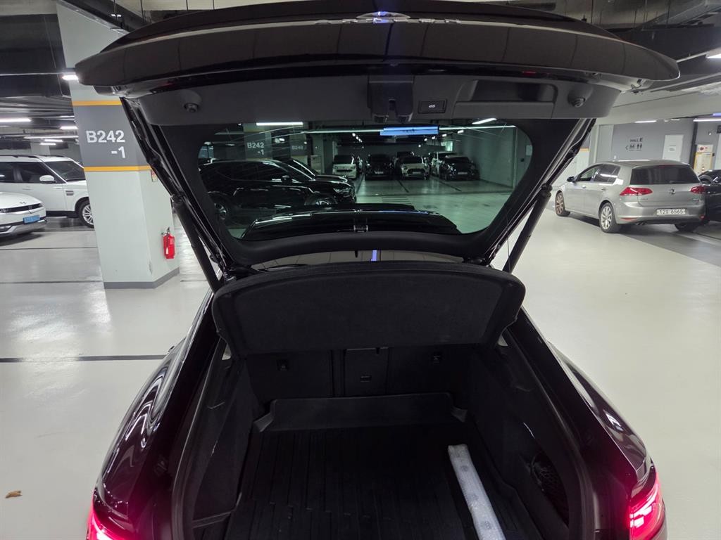 폭스바겐 아테온 2.0 TDI 프레스티지 이미지 16