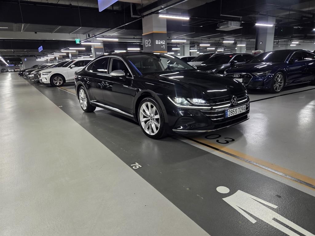 폭스바겐 아테온 2.0 TDI 프레스티지 이미지 2