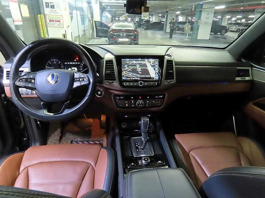 KG모빌리티(쌍용) 렉스턴 G4렉스턴 디젤 2.2 4WD 헤리티지 이미지 10