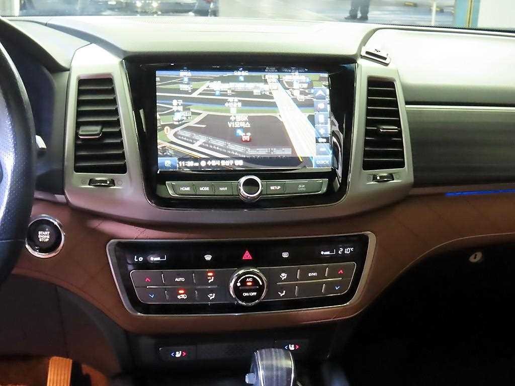 KG모빌리티(쌍용) 렉스턴 G4렉스턴 디젤 2.2 4WD 헤리티지 이미지 11