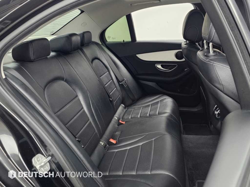 벤츠 C 클래스 C클래스 W205 C200 이미지 12