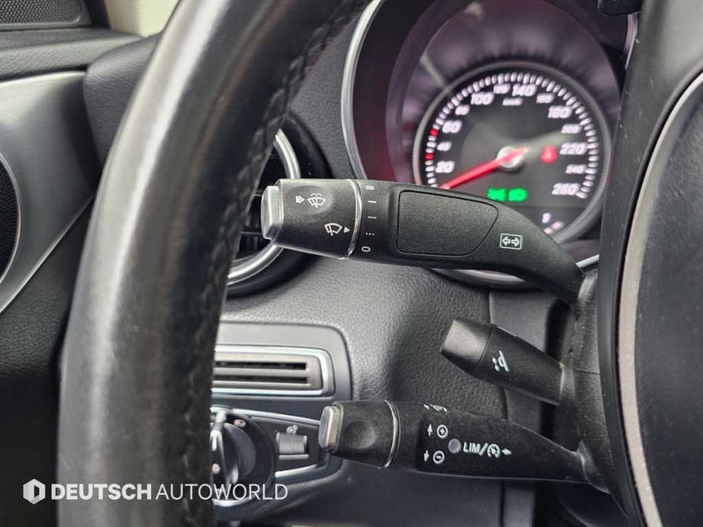 벤츠 C 클래스 C클래스 W205 C200 이미지 16