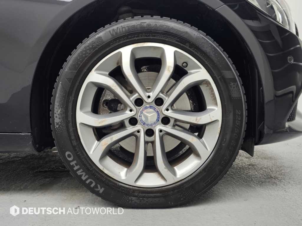 벤츠 C 클래스 C클래스 W205 C200 이미지 5
