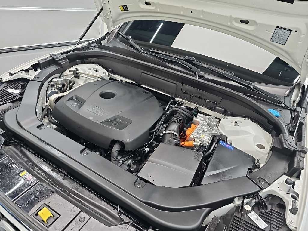 볼보 XC60 XC60(2세대) T8 AWD 얼티메이트 브라이트 이미지 5