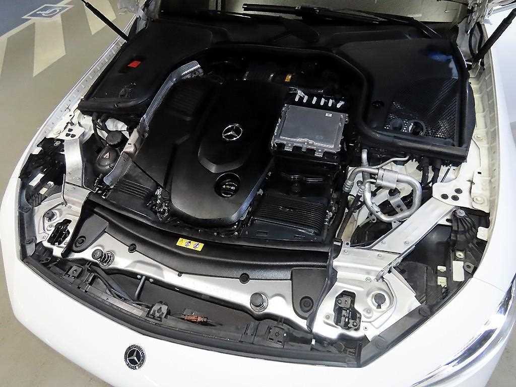 벤츠 CLS 클래스 CLS클래스 C257 CLS 400d 4MATIC AMG Line 이미지 19