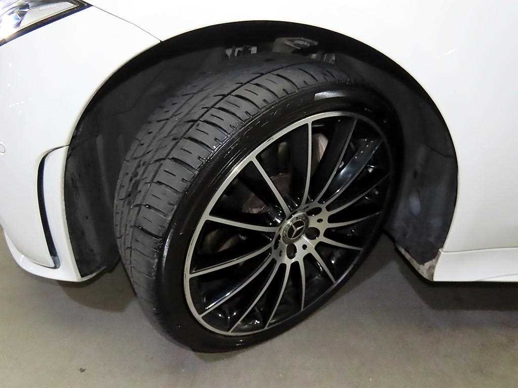 벤츠 CLS 클래스 CLS클래스 C257 CLS 400d 4MATIC AMG Line 이미지 20
