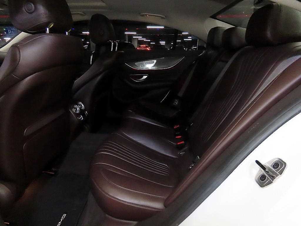 벤츠 CLS 클래스 CLS클래스 C257 CLS 400d 4MATIC AMG Line 이미지 7
