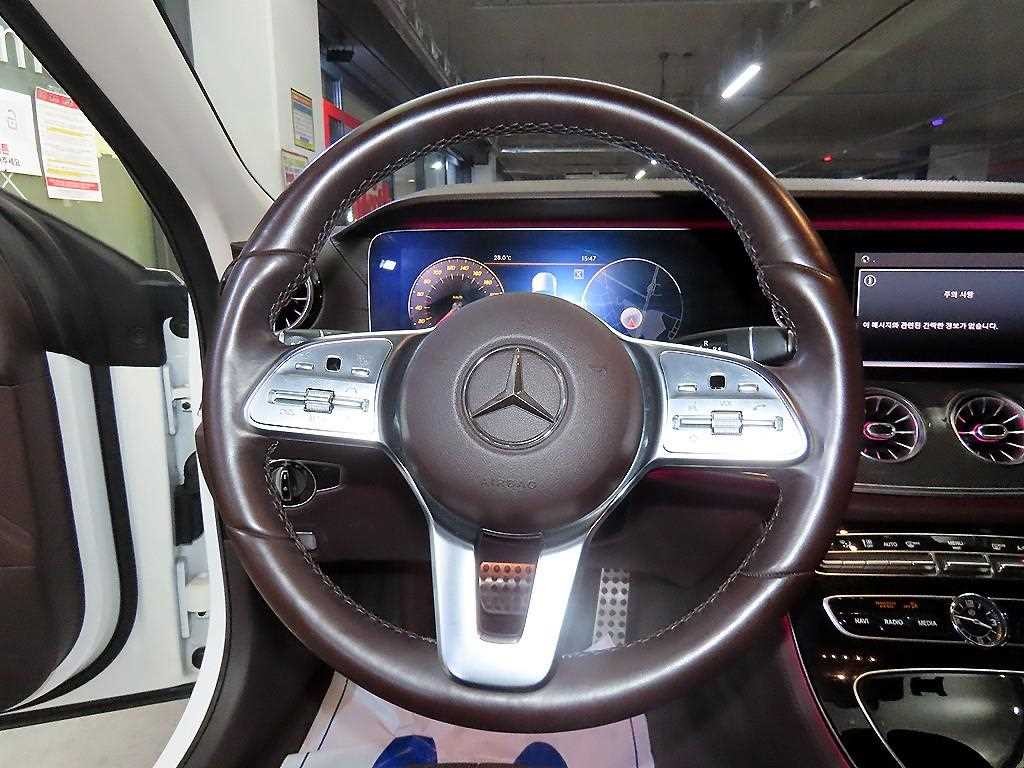 벤츠 CLS 클래스 CLS클래스 C257 CLS 400d 4MATIC AMG Line 이미지 8