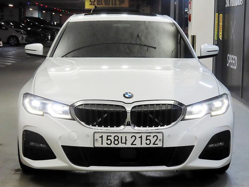 BMW 3시리즈 3시리즈 (G20) 330i M 스포츠 이미지 2