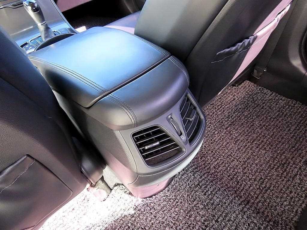 현대 그랜저 그랜저 HG HG300 PREMIUM 이미지 17